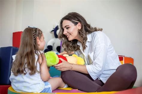 Çocuklar İçin Ergoterapi: Ne Zaman Başlanmalı?